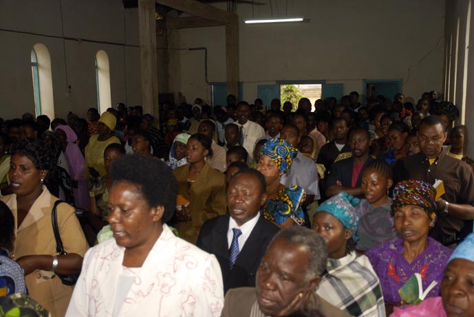 St. Paul's, Mpwapwa Town early morning service